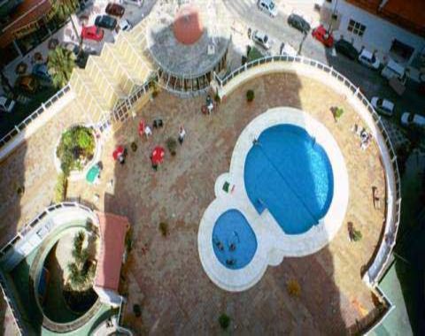 Torremolinos centrum 600 m från stranden.