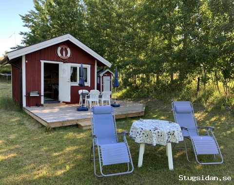 NICE LITTLE COTTAGE NEAR THE BEACH ON NORRA STAVSUDDA