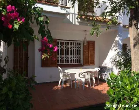 Radhus vid Medelhavsstranden på La Manga