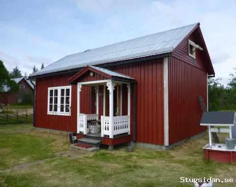 Trevligt hus i ostörd miljö.