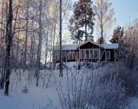Underbara Sollerön! Stor,ny, stuga med sjöutsikt
