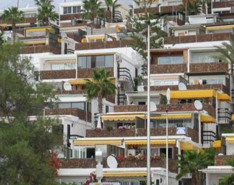 Liten lägenhet lagom för 2-3 personer