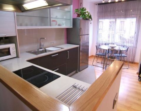 Modern lägenhet nära Gaudís Sagrada Familia