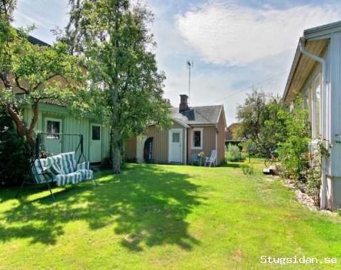 Gårdshus på söder i Varberg