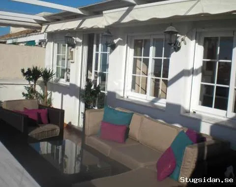 Takvåning 150 m från havet i Marbella City