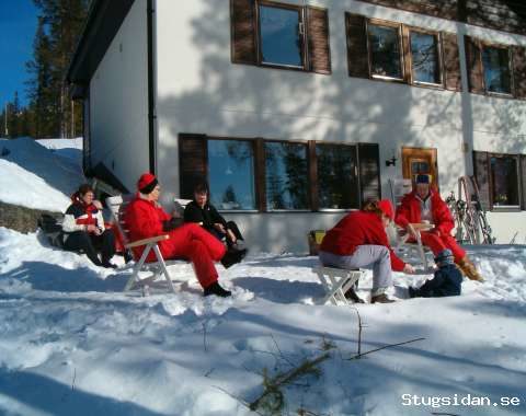 Björnrike 8 bäddar nära backen ledig jul