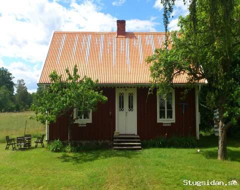 Mysigt torp på landsbygden