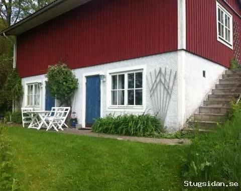 Sjönära boende 4 km från Ullared