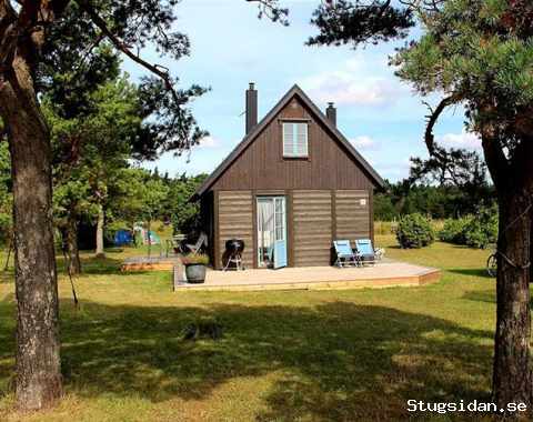 Obj. 2002 stuga i Lau