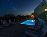 VILLA PALOMA BLANCA, with private pool, tennis playground