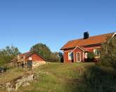 Gårdshus uthyres – upplev lantlivet...
