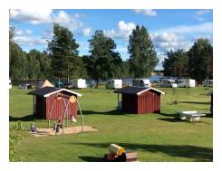 Storngens Camping, Stugor och Outdoor